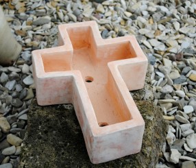 Pflanzkreuz,frostfeste Terracotta,Grabschmuck,heller Farbton,35cm,Handarbeit 