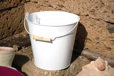 Zinkeimer,farbig lackiert,24cm,ca.5ltr.,in zwei hübschen Farben wählbar weiß