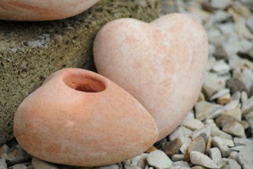 Herzen aus Terracotta,bepflanzbar,2er Set 15cm