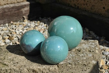 Kugel,Rosenkugel,Gartenkugel,tolles jadegrün,frostfest,3er Set 1 x 17cm + 2x12cm