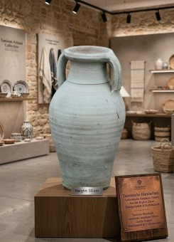 Amphore,Vase,mit 2 Henkeln,Terracotta,Tunesische Handarbeit,ca.50cm hoch 